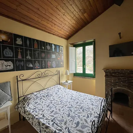 Casa Dell'arte - Standard Con Bagno Condiviso Castelmezzano