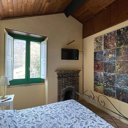 Casa Dell'arte - Standard Con Bagno Condiviso Castelmezzano